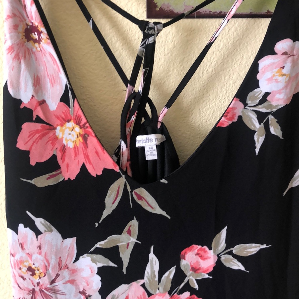 Dress - Picture 4 of 5